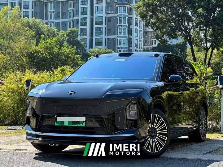 NIO ES8 Six-Seat Executive Luxury Edition