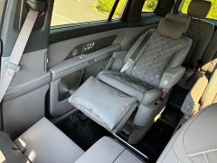 NIO ES8 Six-Seat Executive Luxury Edition - ფოტო 8