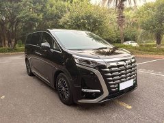 Denza D9 DM-i 1050 Premium - ფოტო 3