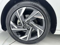 Hyundai Elantra 1.5L CVT GLX Elite - ფოტო 12