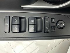 Hyundai Elantra 1.5L CVT GLX Elite - ფოტო 14