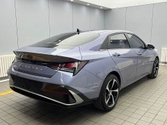 Hyundai Elantra 1.5L CVT GLX Elite - ფოტო 6