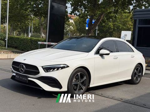 2023 Mercedes-Benz A-Class A 200 L Fashion Edition