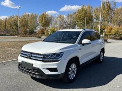 Volkswagen Touareg 280TSI FWD Fashion Edition - photo 1