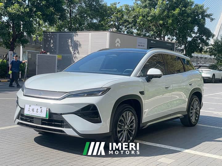 BYD Song Ultra EV 605KM Transcendence Edition - car from China