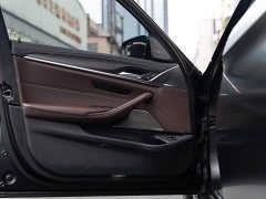 BMW 5 Series (Imported) 540i Elegance M Sport Package - ფოტო 7