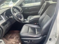 Toyota Highlander 2.0T AWD Luxury 7-Seater - photo 4