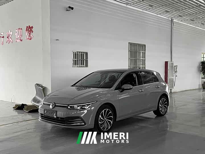 Volkswagen Golf 280TSI DSG Pro - ავტომობილი ჩინეთიდან