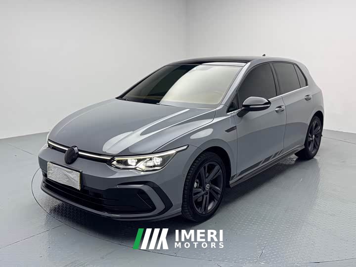 Volkswagen Golf 280TSI DSG R-Line - car from China