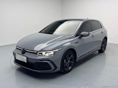 Volkswagen Golf 280TSI DSG R-Line - photo 1