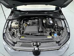Volkswagen Golf 280TSI DSG R-Line - photo 4