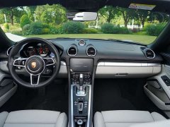 Porsche 718 Boxster 2.0T - ფოტო 9