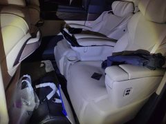 Toyota Alphard Hybrid 2.5L Premium Edition - фото 11