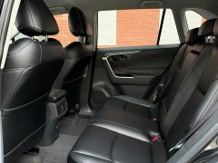 Toyota RAV4 2.0L CVT FWD Urban Edition - photo 6