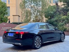 Mercedes-Benz E-Class E 300 L Luxury - photo 9