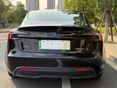 Tesla Model 3 Rear-Wheel Drive - ფოტო 4