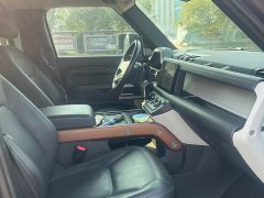 Land Rover Defender 130 3.0T P400 HSE - ფოტო 4