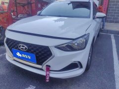 Hyundai Elantra 1.6L Automatic GL Deluxe Edition - ფოტო 1
