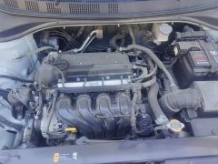 Hyundai Elantra 1.6L Automatic GL Deluxe Edition - ფოტო 10