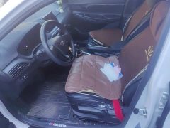 Hyundai Elantra 1.6L Automatic GL Deluxe Edition - ფოტო 9