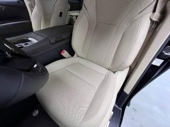 Toyota Alphard Hybrid 2.5L Premium Edition - фото 4