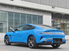Xiaomi SU7 Rear-Wheel Drive Standard Edition - ფოტო 7