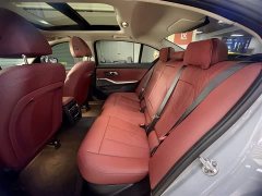 BMW 3 Series 325Li M Sport Package - photo 6