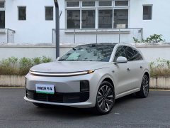 Li Auto L6 Pro Smart Refresh Edition - ფოტო 1