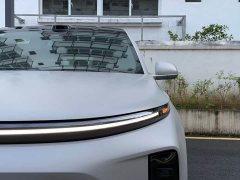 Li Auto L6 Pro Smart Refresh Edition - ფოტო 5