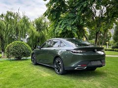 Changan Yida Blue Whale NE 1.5T GDI DCT Luxury - ფოტო 4