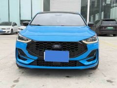 Ford Focus Hatchback EcoBoost 180 Automatic ST Line - ფოტო 2