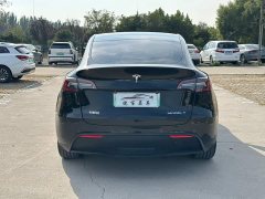 Tesla Model Y Rear-Wheel Drive - ფოტო 5