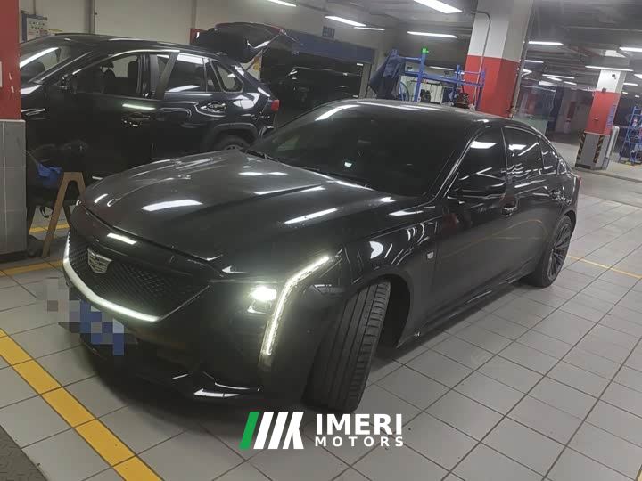 Cadillac CT5 28T Platinum