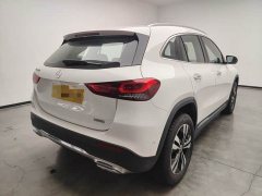 Mercedes-Benz GLA 220 - ფოტო 11