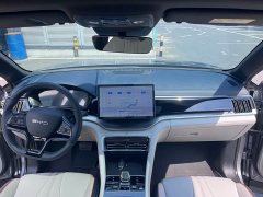 BYD Song Plus New Energy DM-i 110km Flagship Honors Edition - photo 11
