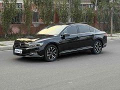 Volkswagen Magotan 330TSI DSG Luxury - ფოტო 1