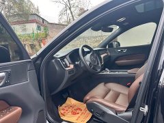 Volvo XC60 B5 AWD Smart Remote Luxury Edition - photo 4