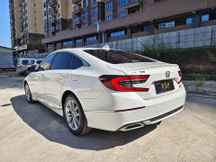 Honda Accord 260TURBO Luxury Edition - ფოტო 4