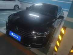 Volkswagen Magotan 330TSI DSG Advance - ფოტო 1
