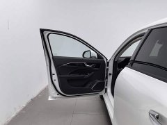 FAW Besturn B70 Third Generation 2.0T Automatic Comfort Edition - ფოტო 8
