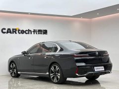 BMW 7 Series 740Li Premier M Sport Package - photo 3