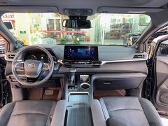 Toyota Sienna 2.5L Hybrid Premium Edition - фото 17