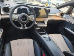 BYD Dolphin 420km Fashion Edition - ფოტო 12