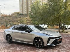 Lynk & Co 03 1.5T DCT Pro - фото 3