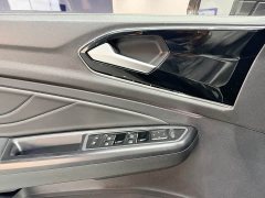 Volkswagen Jetta VS7 Black Edition 1.4T Automatic Comfort Pro - photo 14