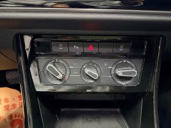 Volkswagen Jetta VS7 Black Edition 1.4T Automatic Comfort Pro - photo 17