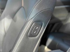 Toyota Camry 2.0G Luxury - ფოტო 10