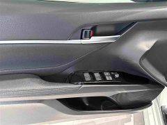 Toyota Camry 2.0G Luxury - photo 10
