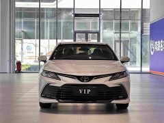 Toyota Camry 2.0G Luxury - photo 2
