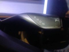 Tesla Model Y Rear-Wheel Drive - ფოტო 16